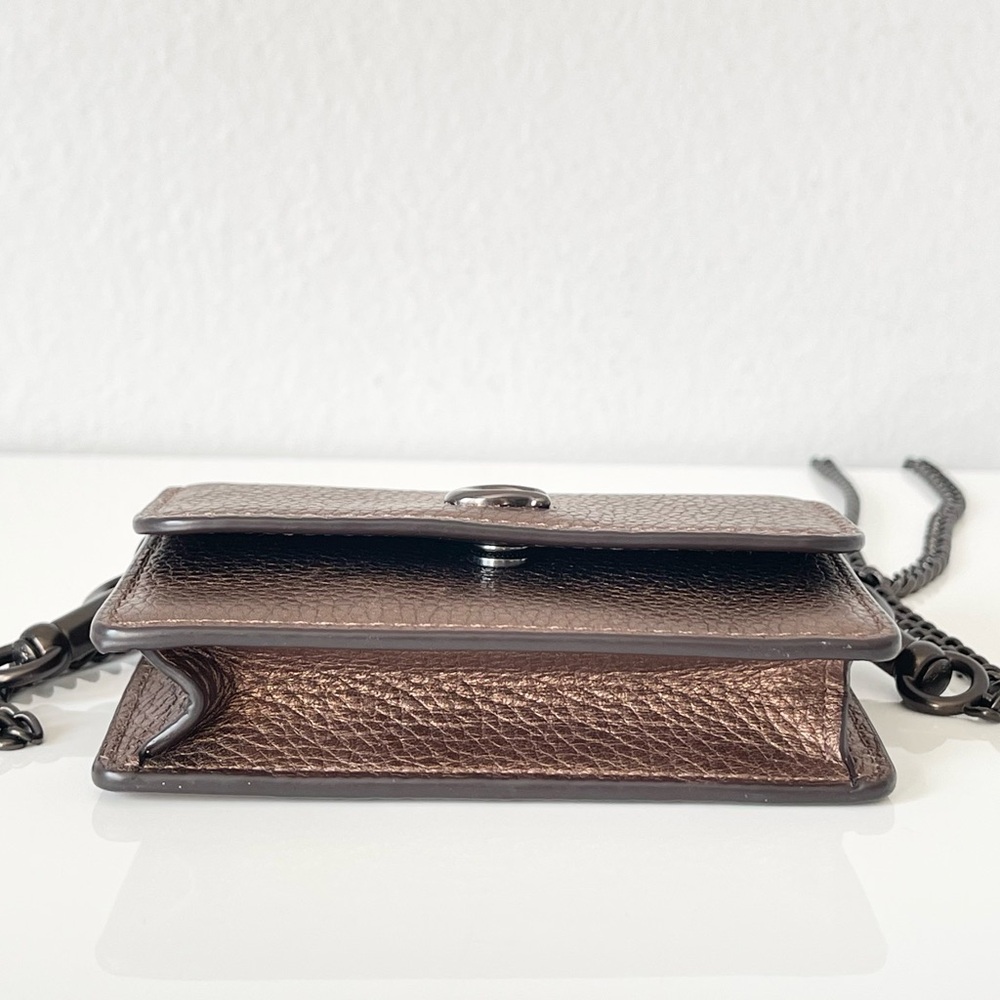 Coach Mini Wallet on Chain - Picture 4 of 11